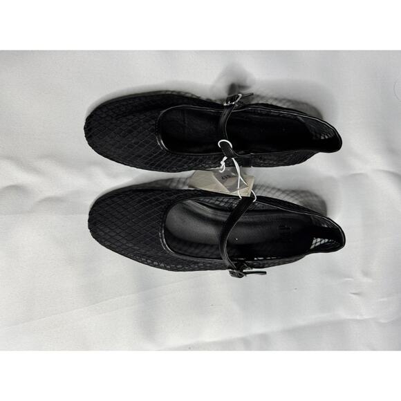 Women's Mesh Mary Jane Flats by Gap BLACK SIZE 7 - Picture 2 of 9